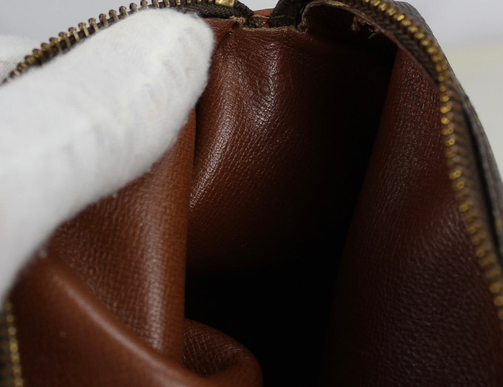 Louis Vuitton Papillon 26
