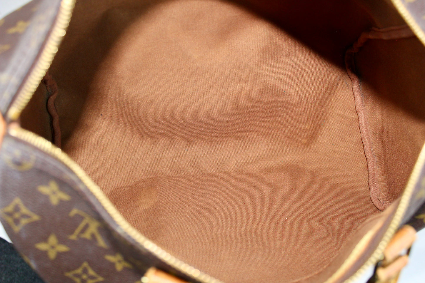 Louis Vuitton Speedy 35