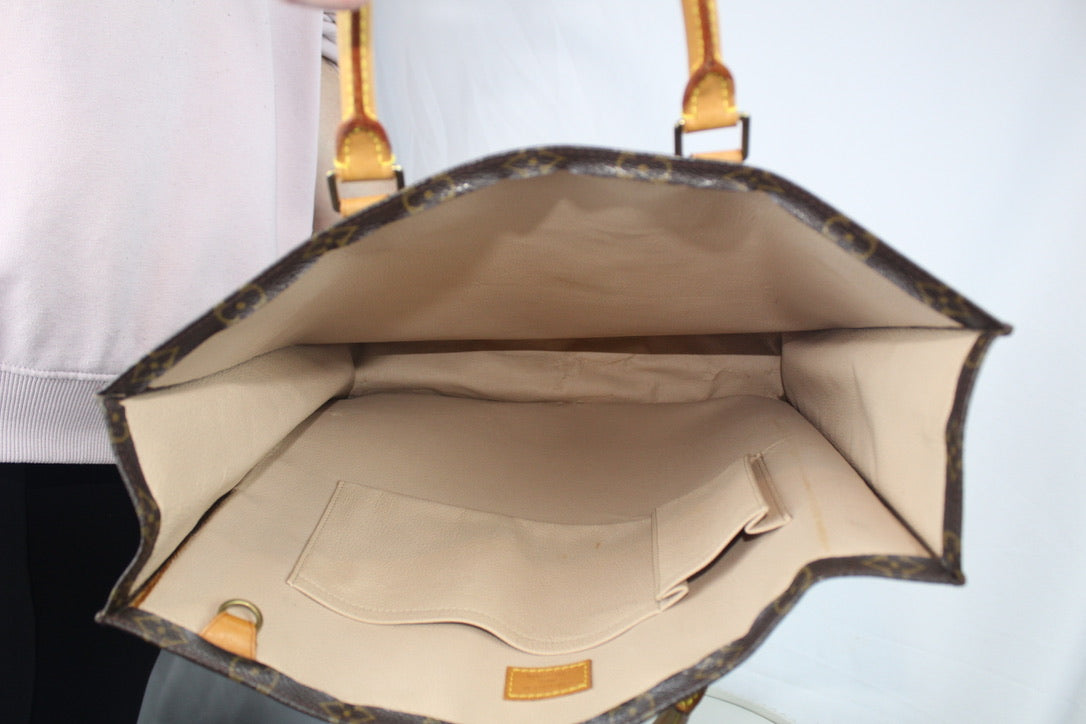 Louis Vuitton Sac Plat