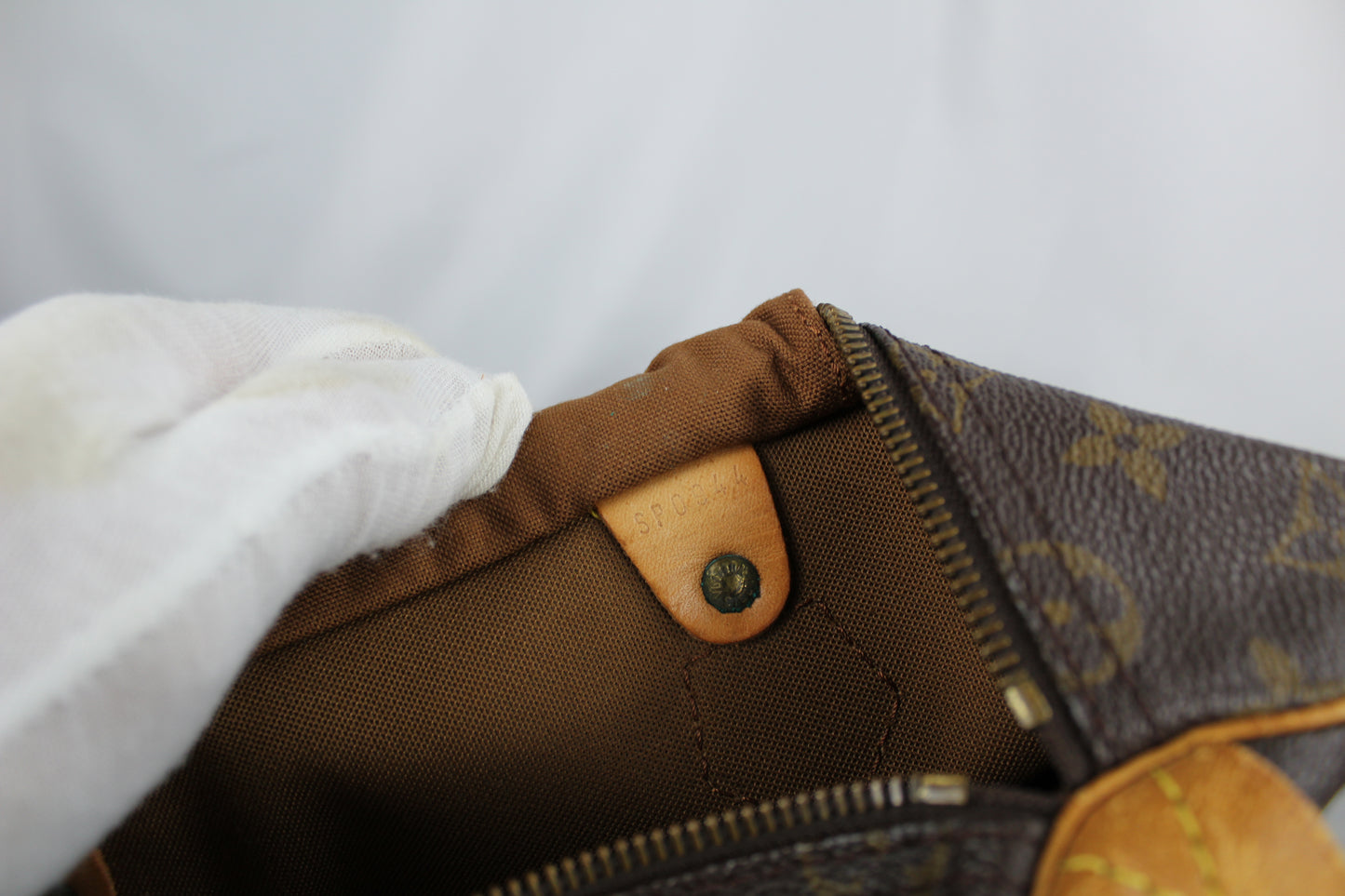 Louis Vuitton Speedy 35