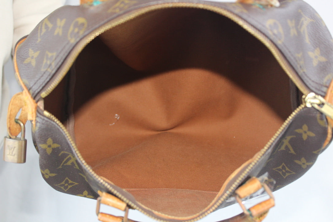 Louis Vuitton Speedy 30