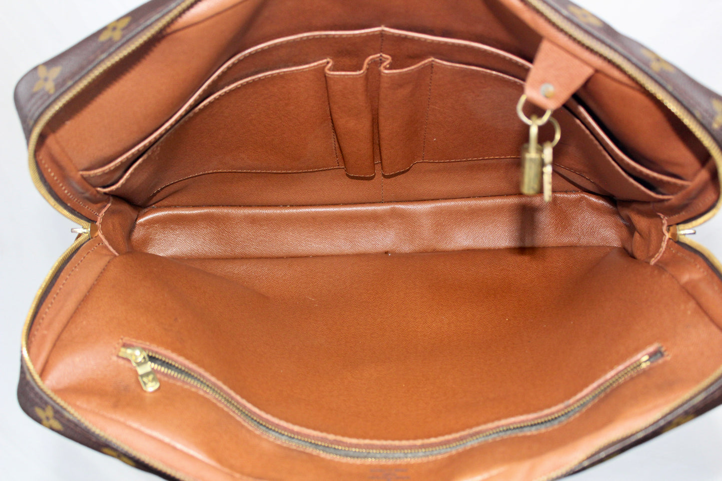 Louis Vuitton Porte Documents