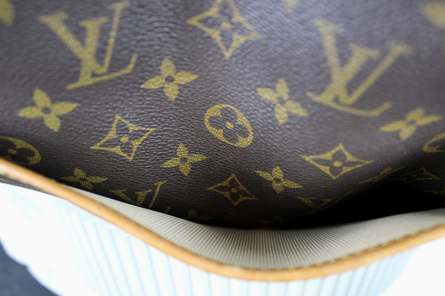 Louis Vuitton Deauville