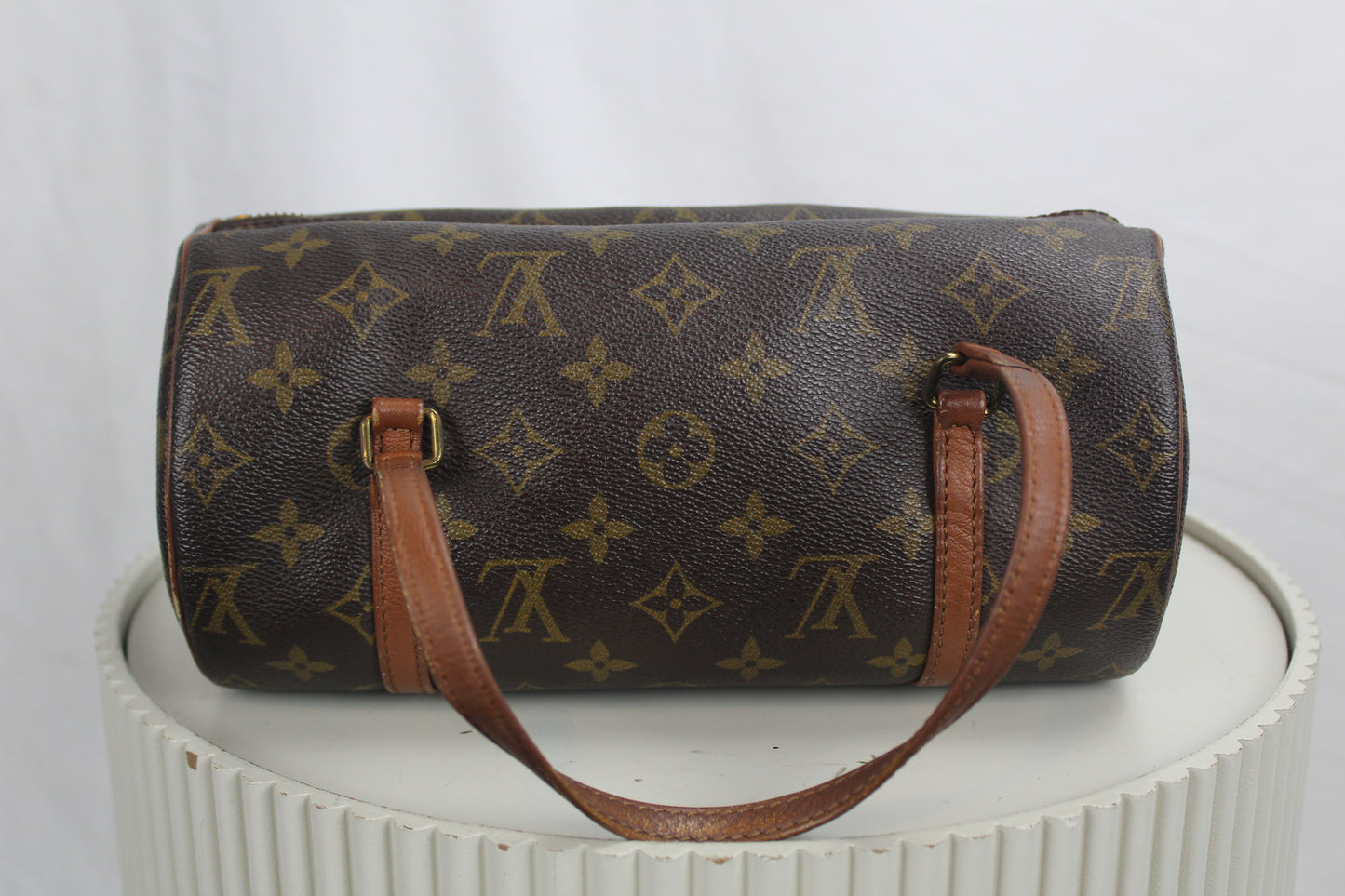 Louis Vuitton Papillon 26