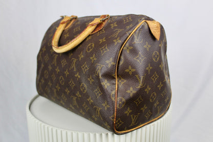 Louis Vuitton Speedy 30