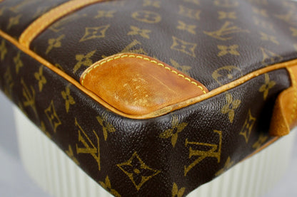 Louis Vuitton Porte Documents