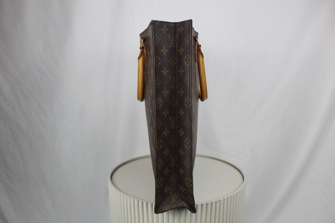 Louis Vuitton Sac Plat