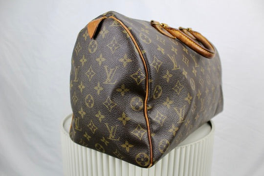 Louis Vuitton Speedy 35