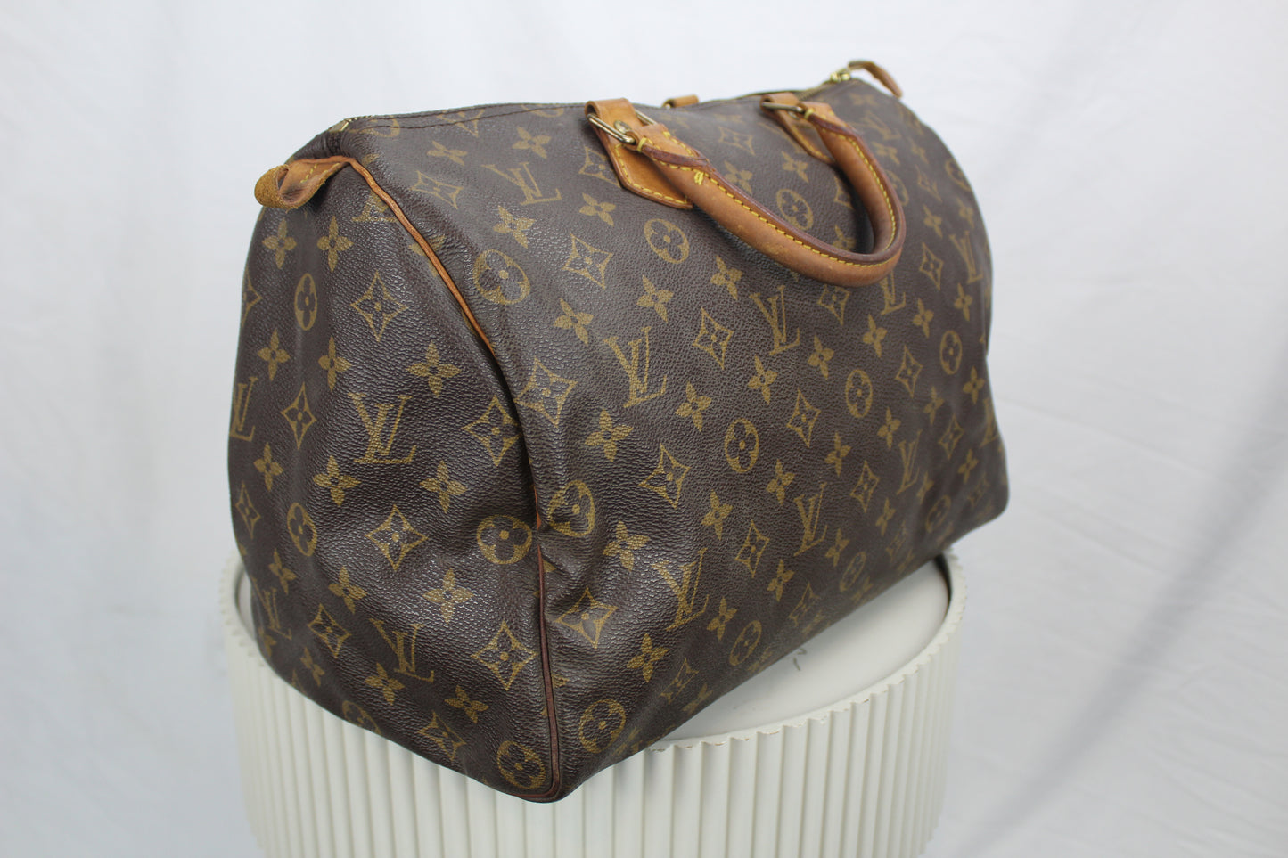 Louis Vuitton Speedy 35