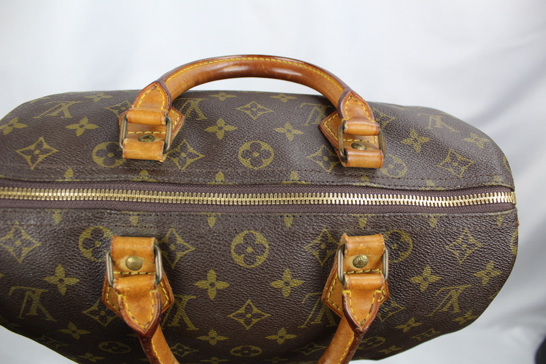 Louis Vuitton Speedy 30