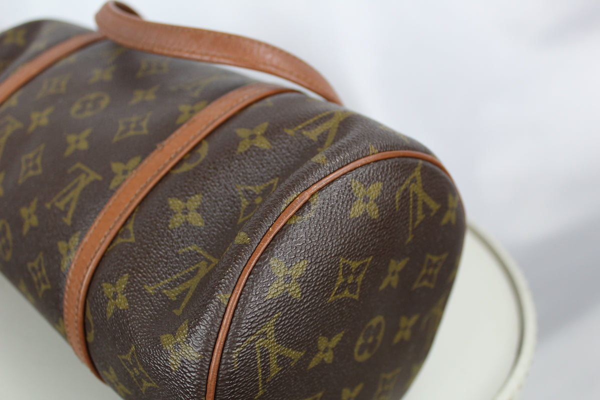 Louis Vuitton Papillon 30 with pouch
