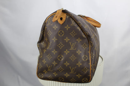 Louis Vuitton Speedy 40