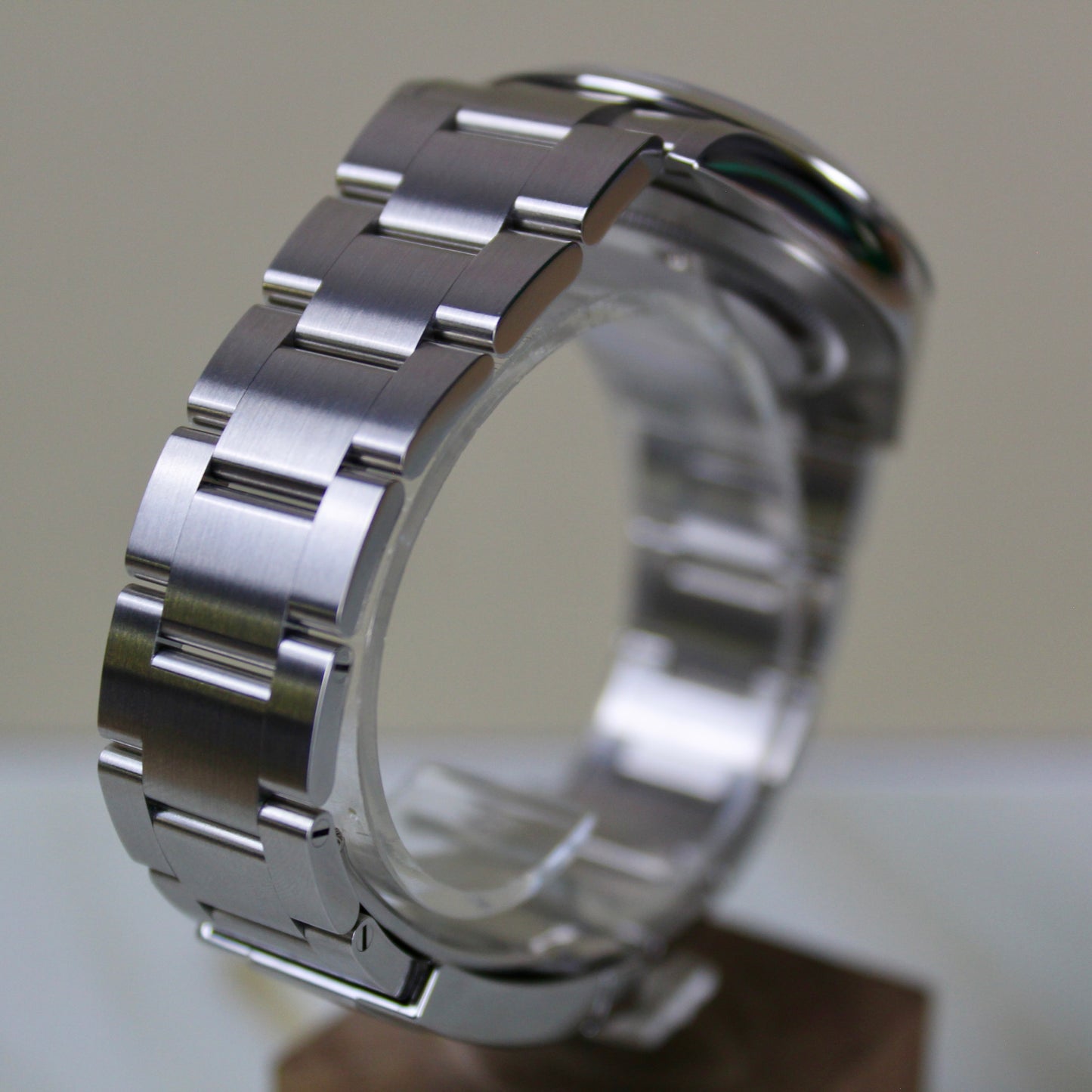 Rolex Oyster Perpetual 41 - 134300 - Candy Pink
