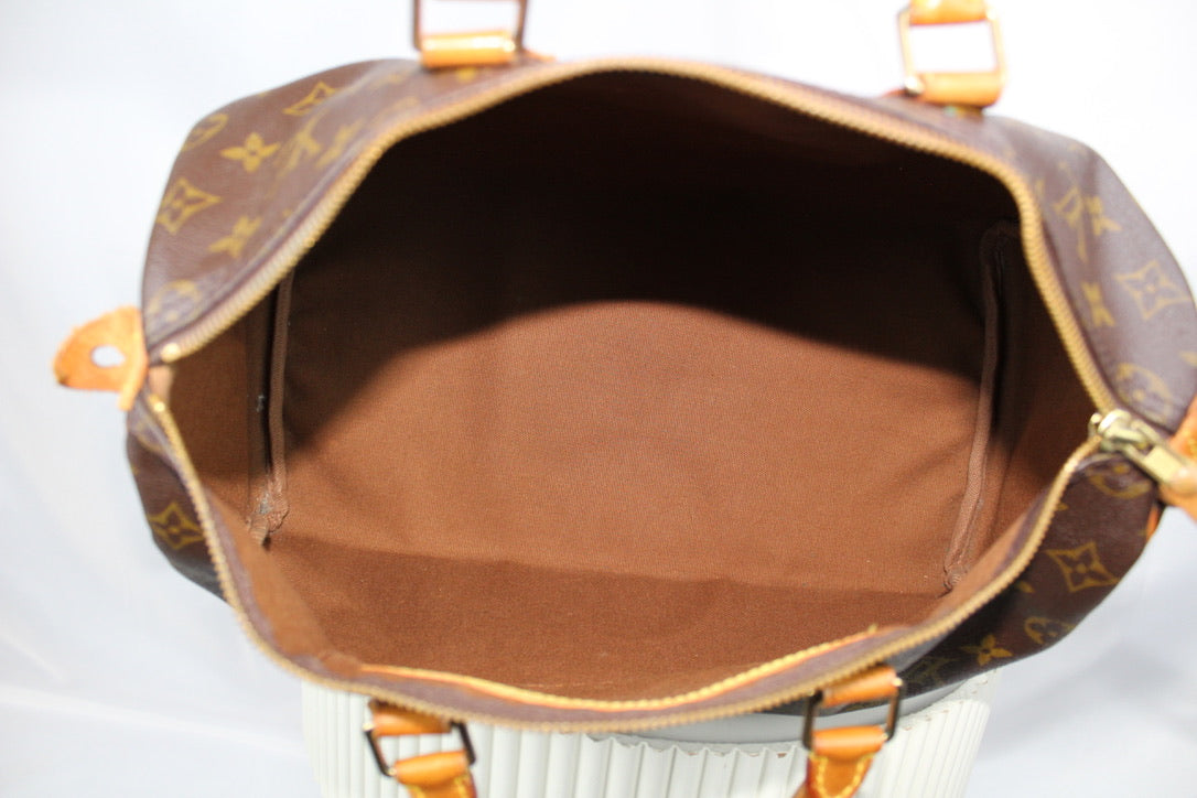 Louis Vuitton Speedy 35