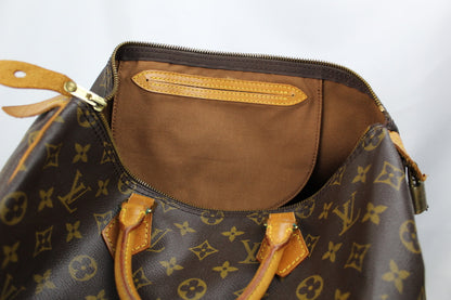 Louis Vuitton Speedy 35