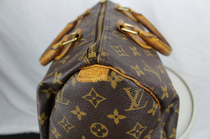 Louis Vuitton Speedy 30