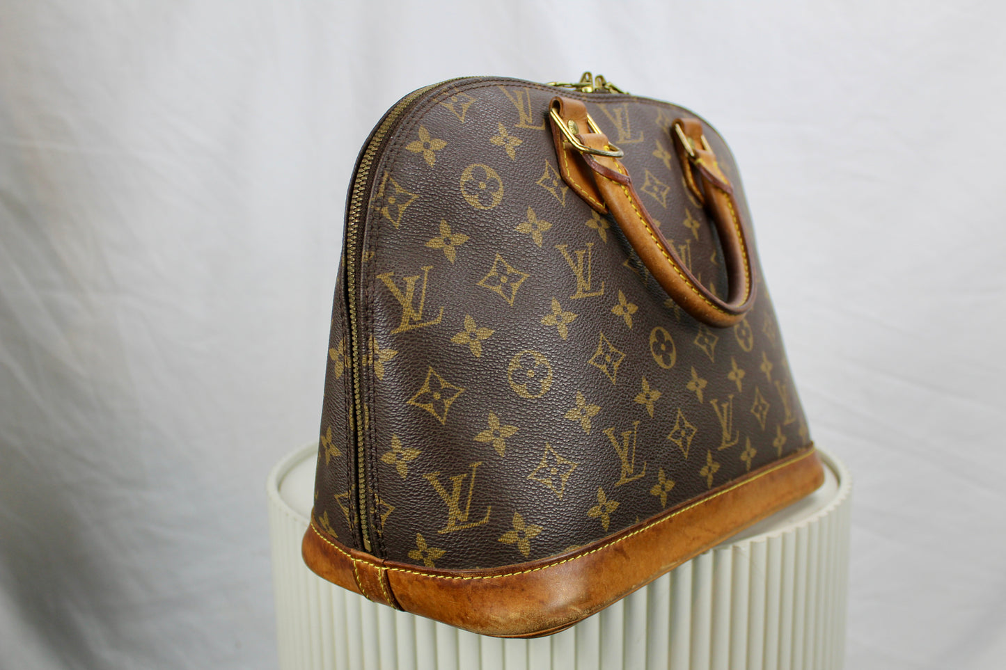 Louis Vuitton Alma