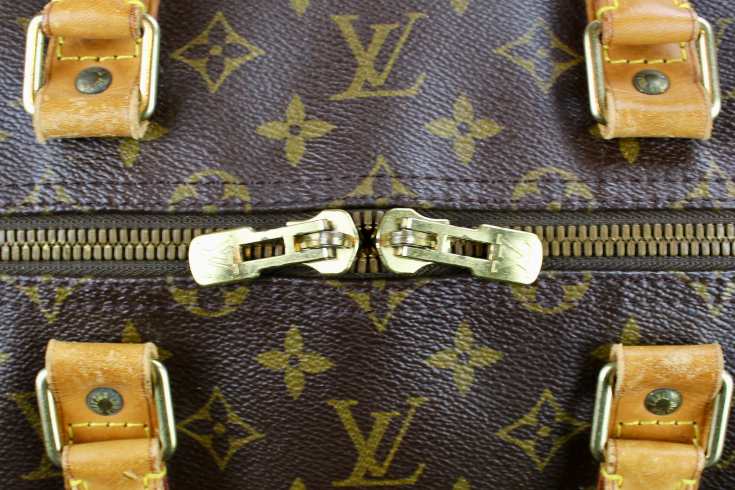Louis Vuitton Keepall 55 Bandouliere