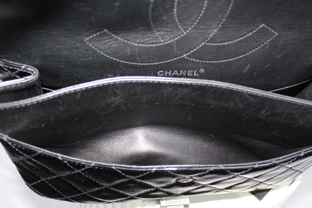 Chanel 2.55 Reissue
