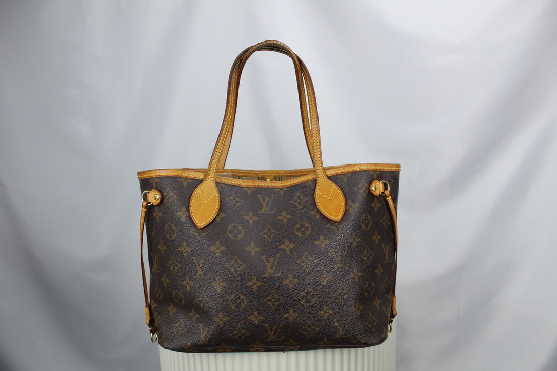 Louis Vuitton Neverfull PM