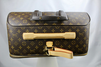 Louis Vuitton Pegase 65