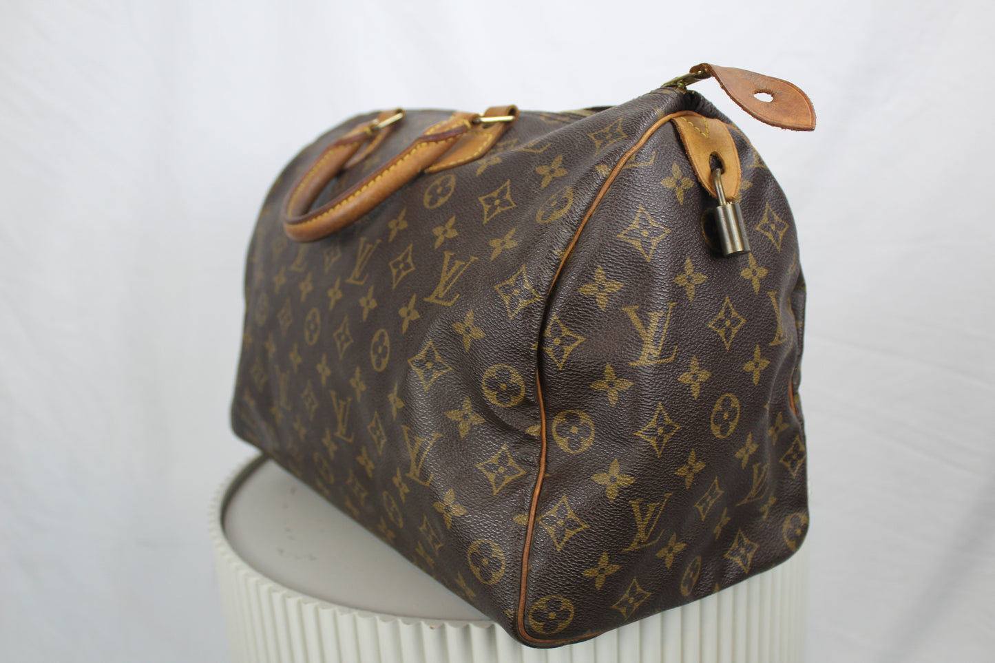 Louis Vuitton Speedy 35