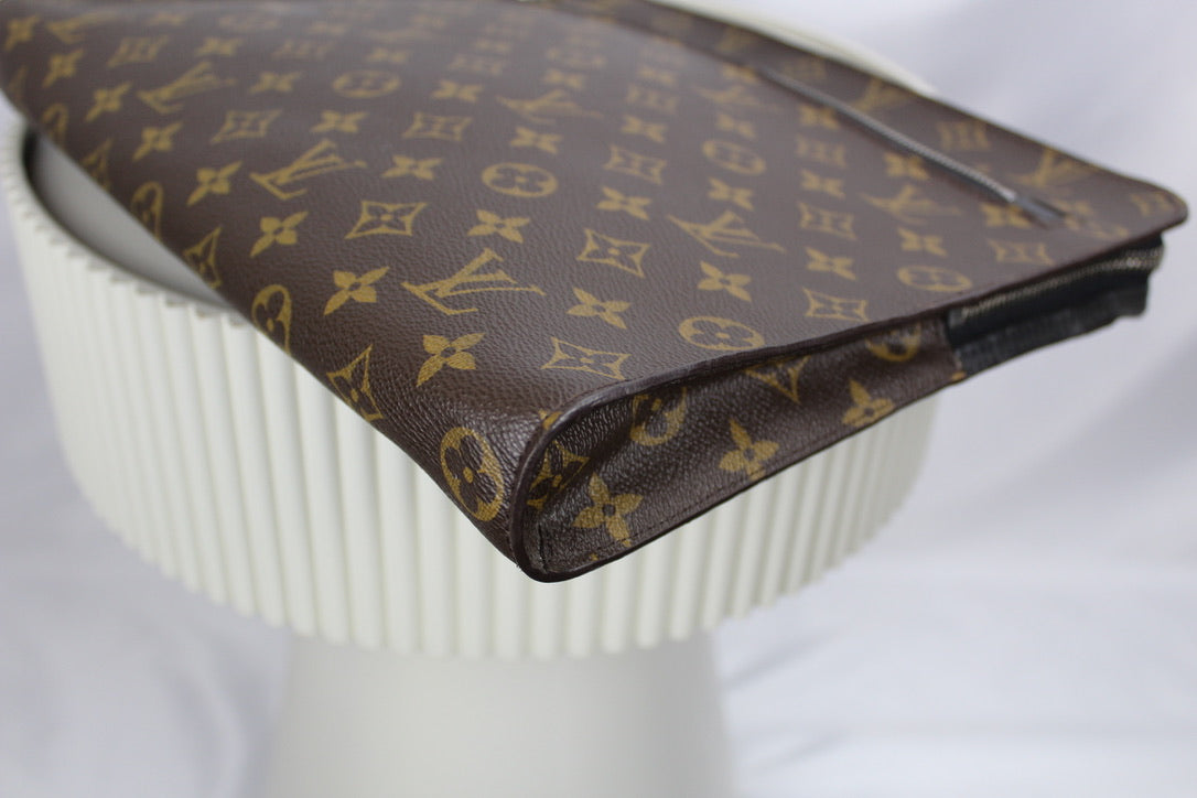 Louis Vuitton Macassar Portfolio