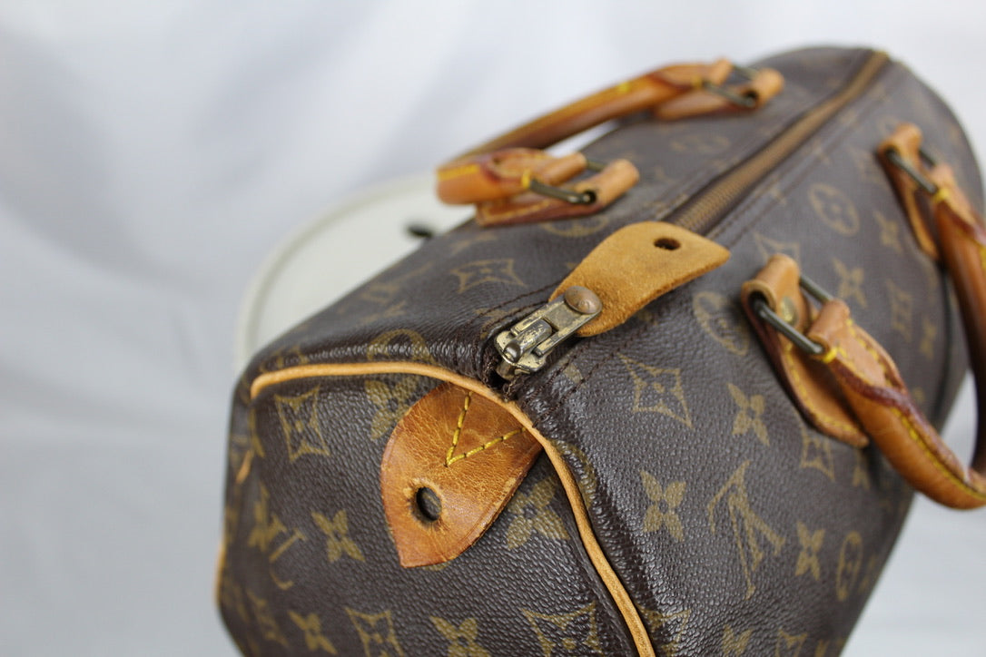 Louis Vuitton Speedy 30
