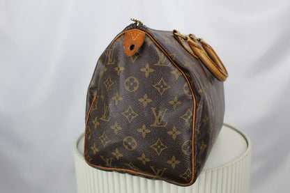 Louis Vuitton Speedy 30
