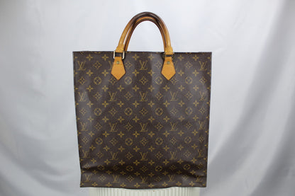 Louis Vuitton Sac Plat