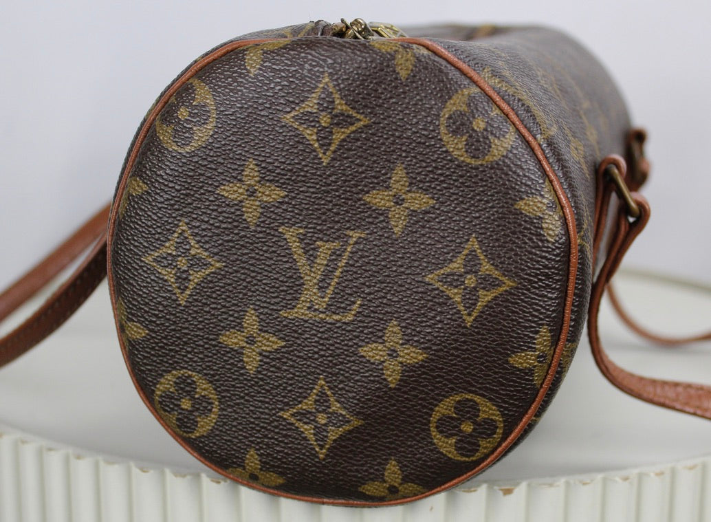 Louis Vuitton Papillon 26