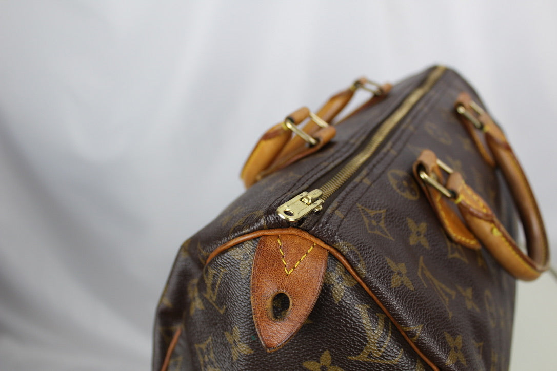 Louis Vuitton Speedy 30