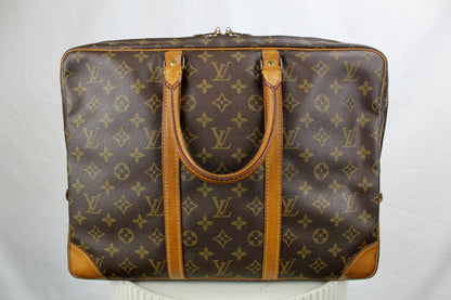 Louis Vuitton Porte Documents Voyage