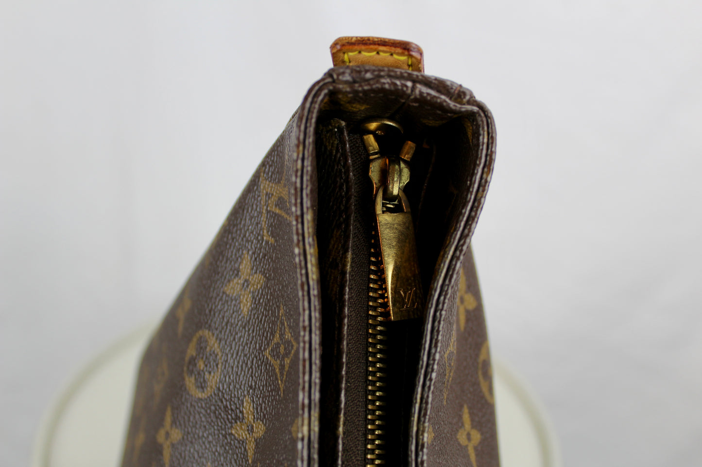 Louis Vuitton Looping GM