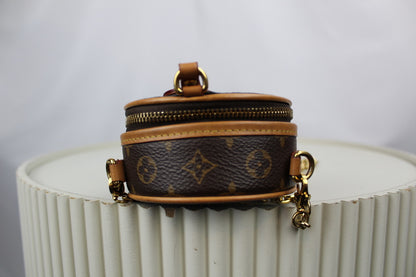 Louis Vuitton Boite Chapeau Necklace Shoulder Pouch