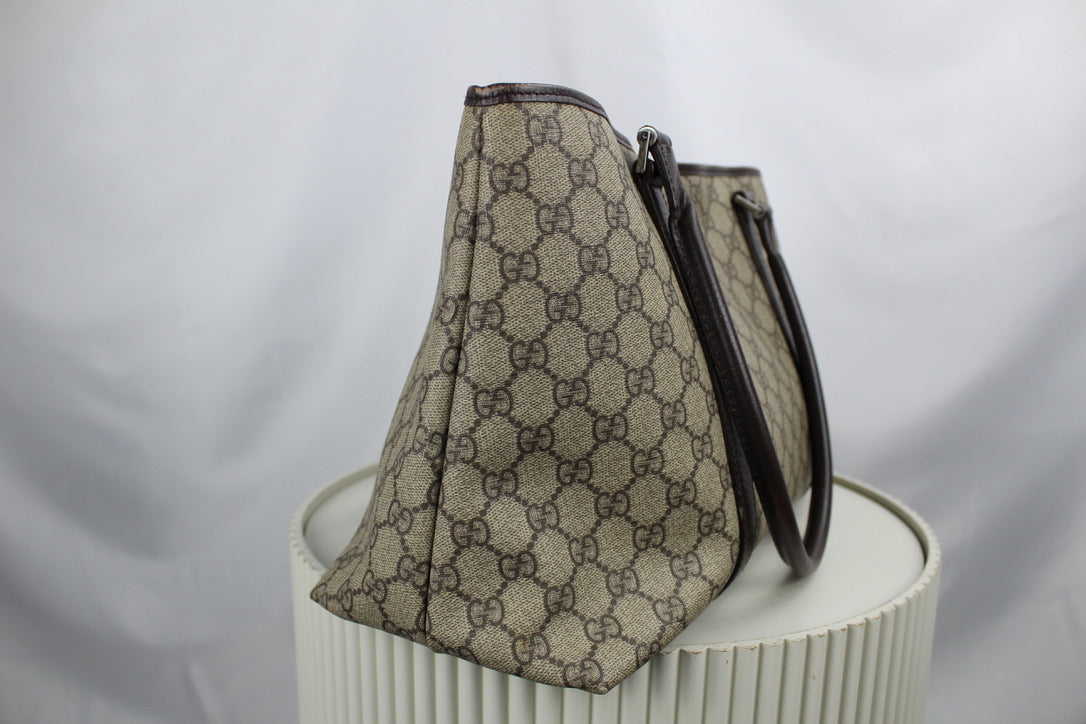 Gucci GG Supreme Tote Bag
