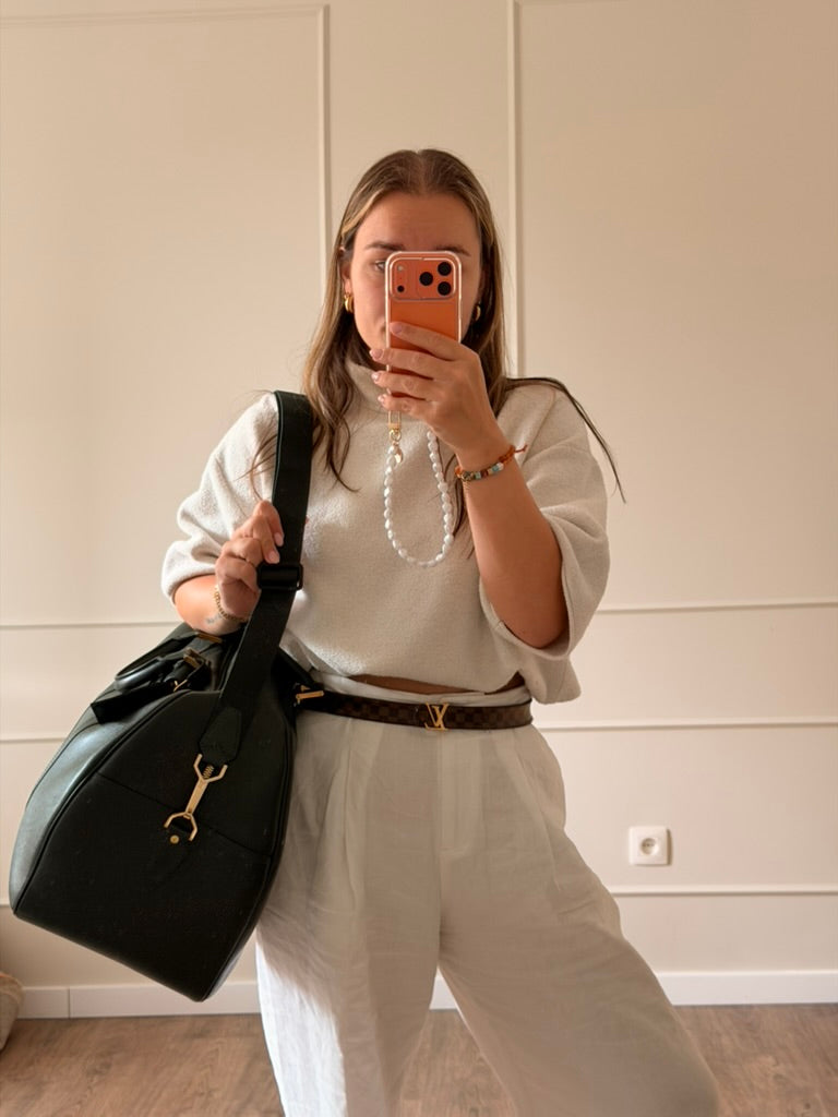 Louis Vuitton Taiga Kendall