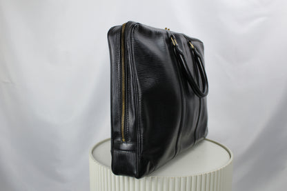 Louis Vuitton Porte Documents Voyage Epi