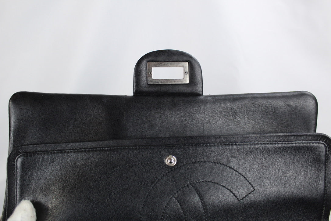 Chanel 2.55 Reissue