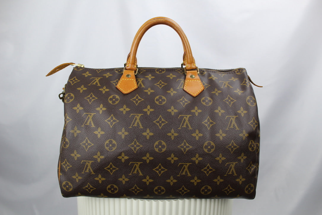 Louis Vuitton Speedy 35