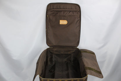Louis Vuitton Pegasé 45