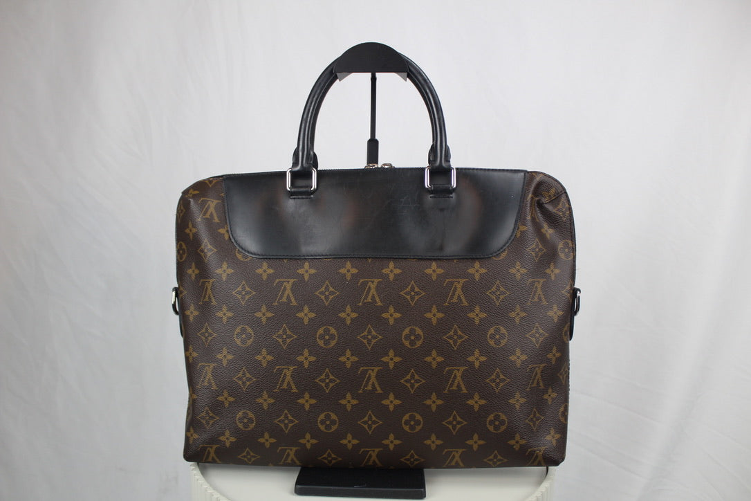 Louis Vuitton Porte Documents Macassar
