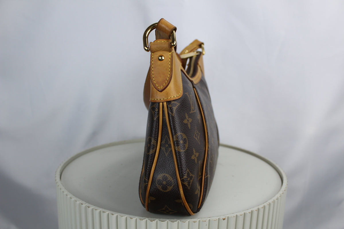Louis Vuitton Thames PM