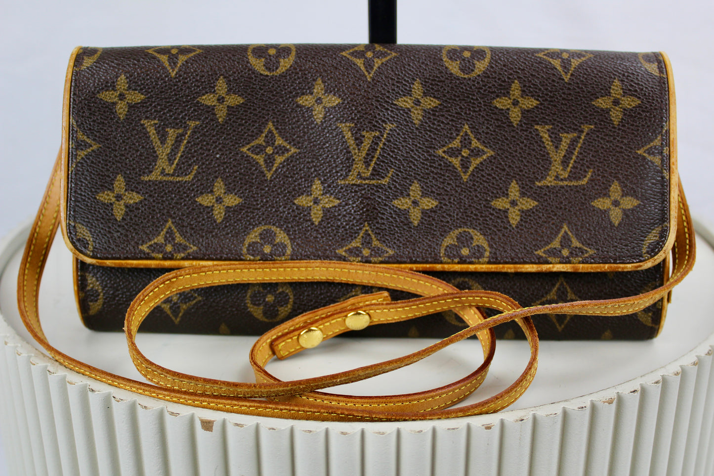 Louis Vuitton Pochette Twin GM