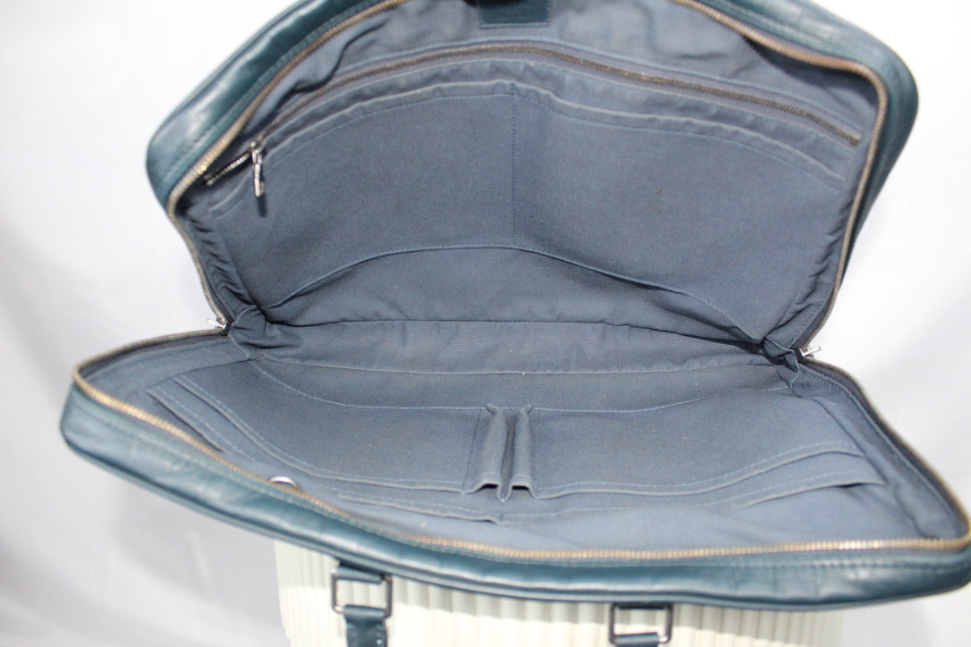 Louis Vuitton Porte Documents Voyage Neptune