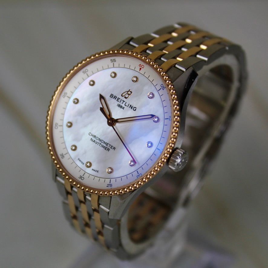 Breitling Navitimer 32 - U77320