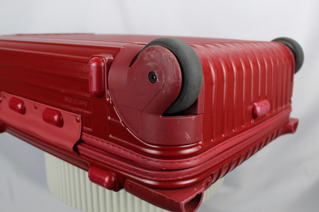 Rimowa Salsa Cabin