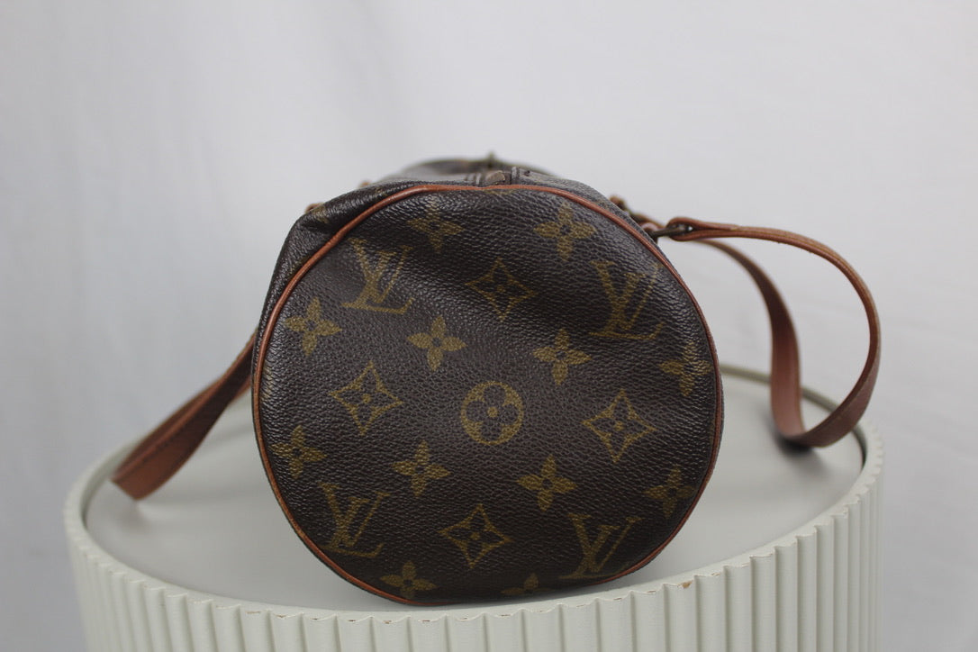 Louis Vuitton Papillon 26