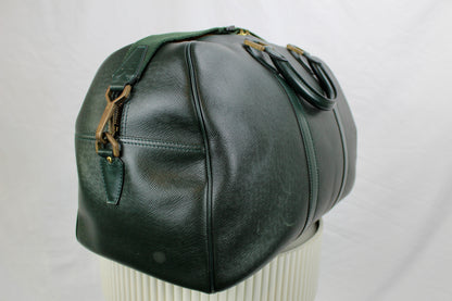 Louis Vuitton Kendall GM Taiga