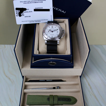 Panerai Luminor Submersible - PAM02223